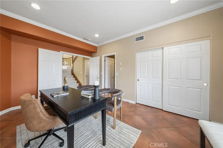 Main Level Bedroom/Office