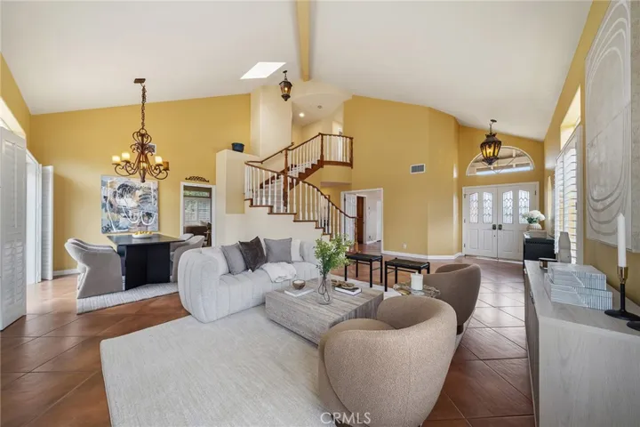 Living Room/Foyer