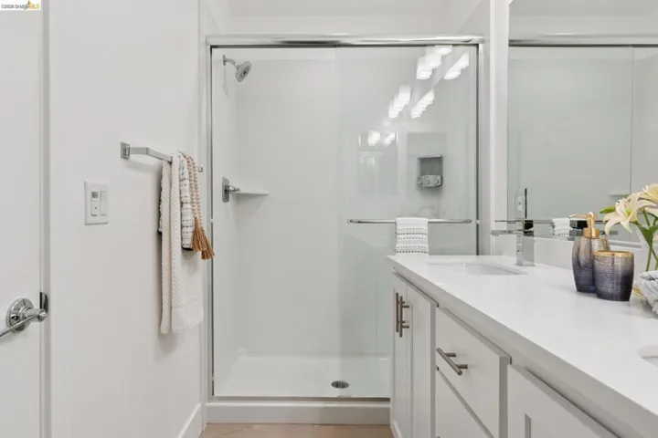 1532 Seawind Dr, Richmond, California 94804