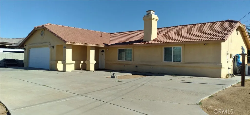 16790 Sycamore, Hesperia, California 92345