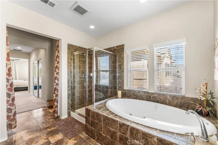 2431 Loganberry, Palmdale, California 93551