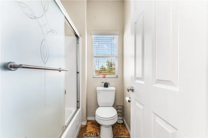 2431 Loganberry, Palmdale, California 93551