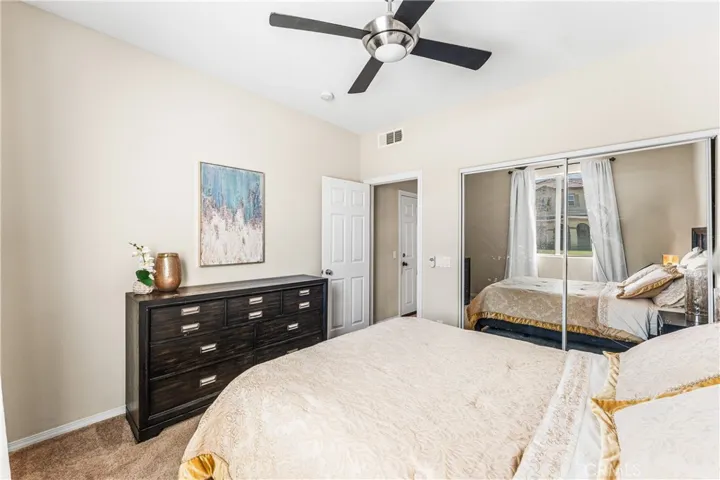 2431 Loganberry, Palmdale, California 93551