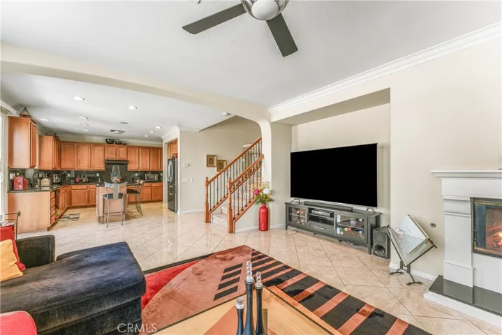 2431 Loganberry, Palmdale, California 93551