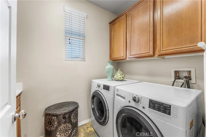 2431 Loganberry, Palmdale, California 93551