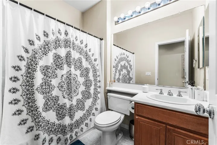 2431 Loganberry, Palmdale, California 93551