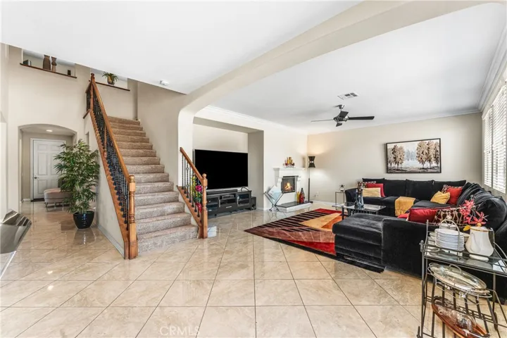 2431 Loganberry, Palmdale, California 93551