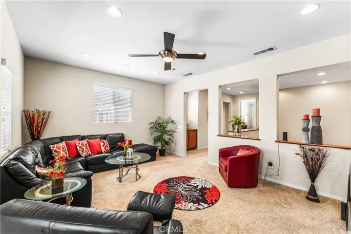 2431 Loganberry, Palmdale, California 93551