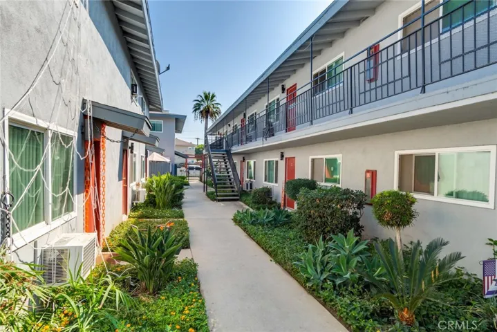 245 S Pima 1, West Covina, California 91790