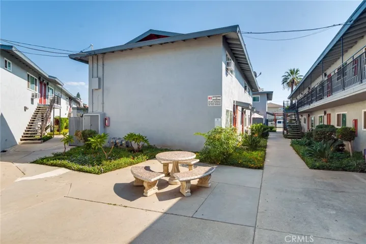245 S Pima 1, West Covina, California 91790