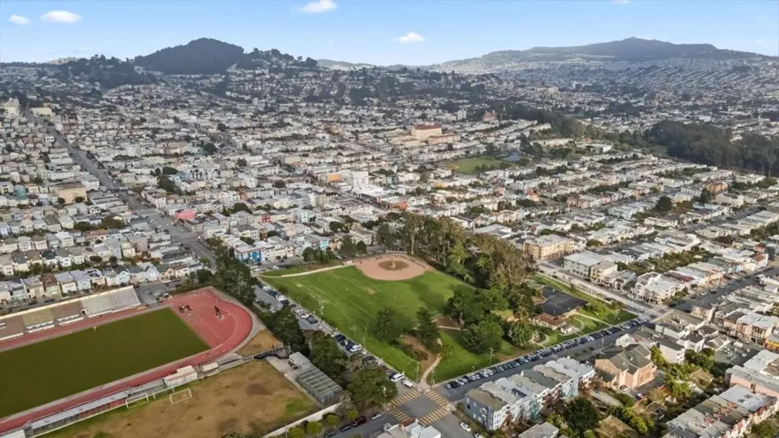 2270 27th Avenue, San Francisco, California 94116