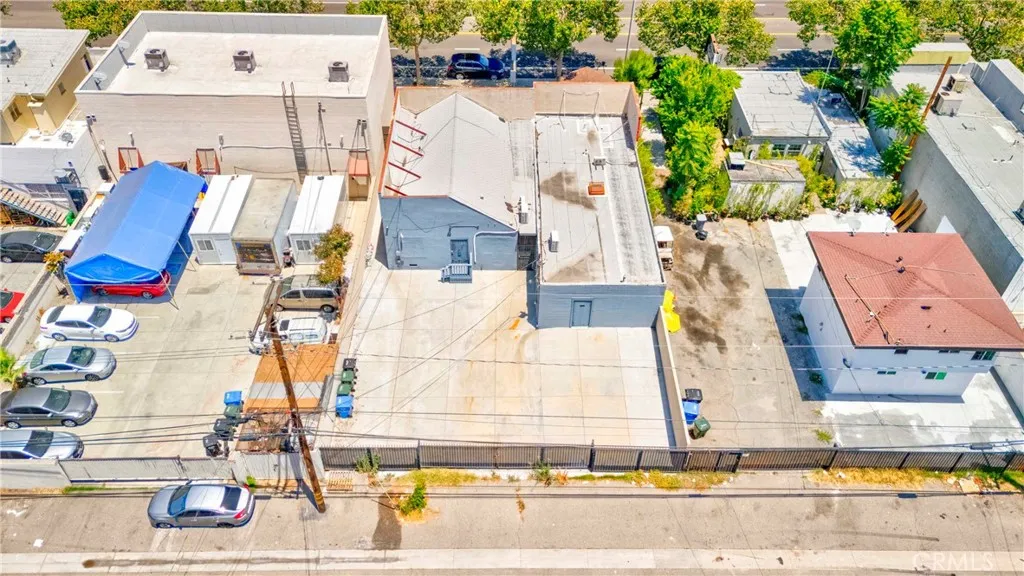 450 W Holt Avenue, Pomona, California 91768 — photo 4