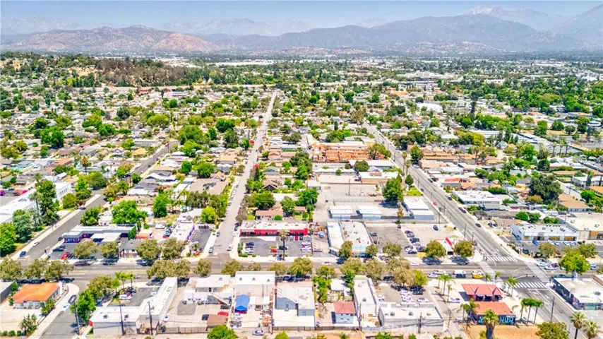 450 W Holt Avenue, Pomona, California 91768