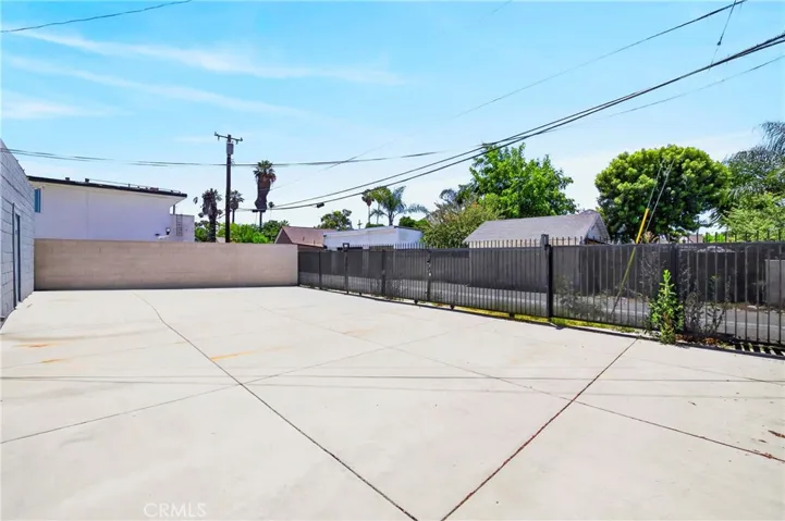 450 W Holt Avenue, Pomona, California 91768