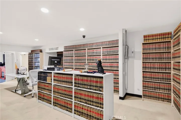 450 W Holt Avenue, Pomona, California 91768