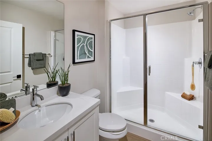 5825 Verdant Court, Eastvale, California 92880