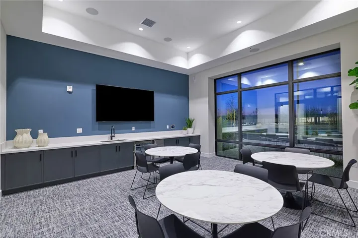 5825 Verdant Court, Eastvale, California 92880