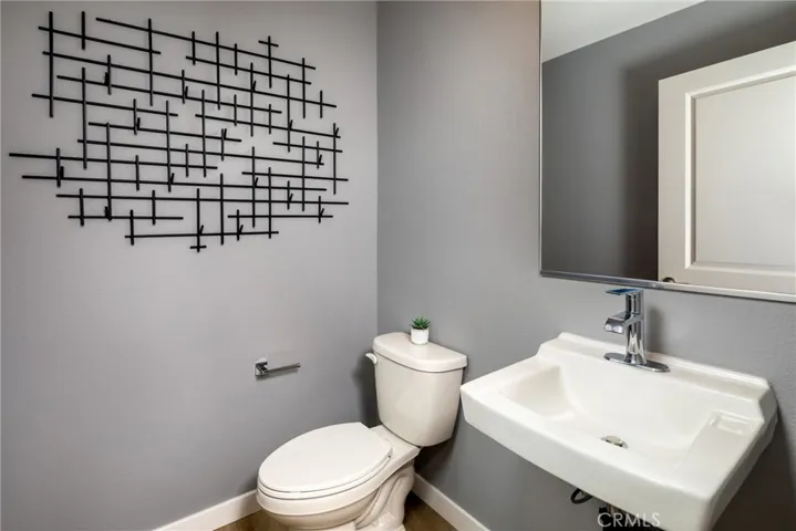1566 W Nicole Way, San Pedro, California 90732