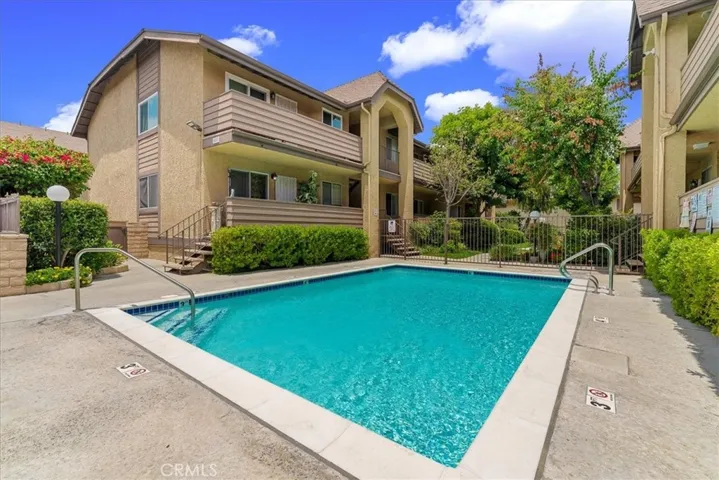 14829 Sherman 1, Van Nuys, California 91405