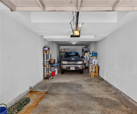 Tandem parking for 2 cars.