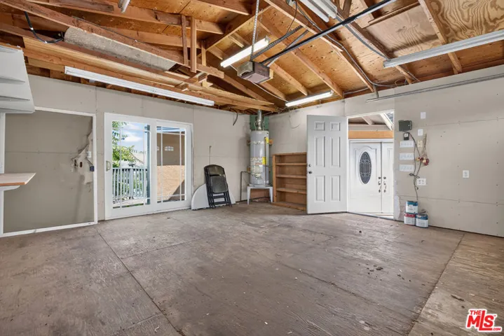 11029 Eldora Avenue, Sunland, California 91040