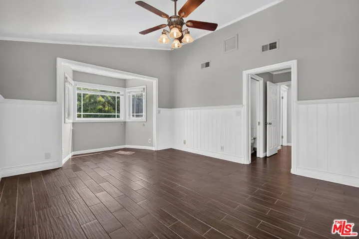 11029 Eldora Avenue, Sunland, California 91040