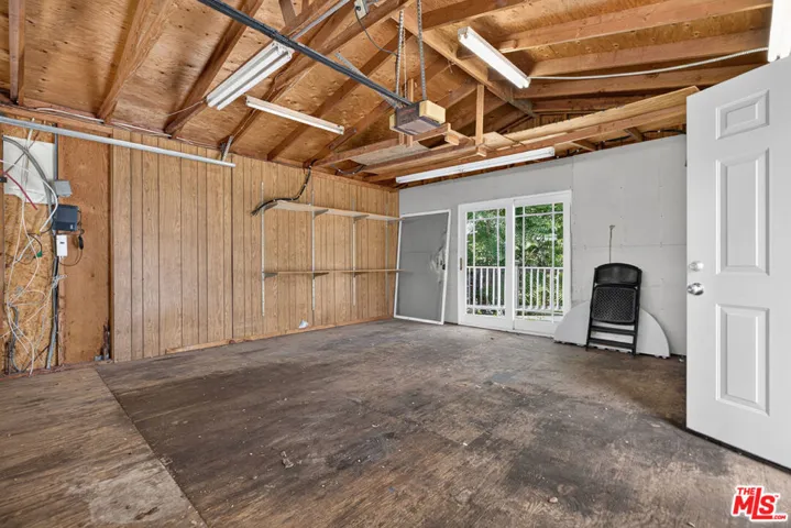 11029 Eldora Avenue, Sunland, California 91040