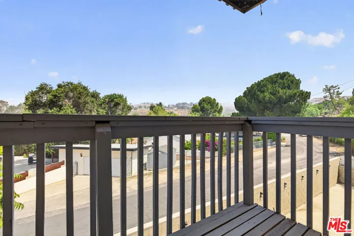 11029 Eldora Avenue, Sunland, California 91040