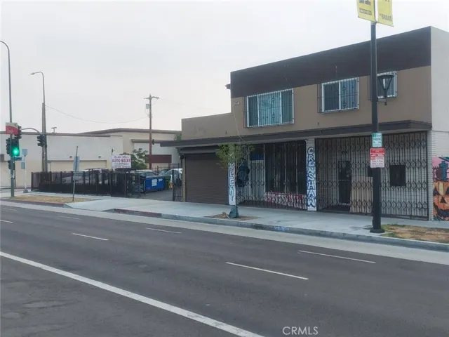 5908 Crenshaw, Los Angeles, California 90043
