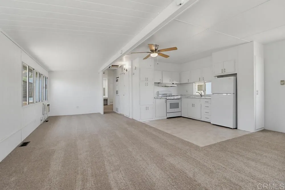 1285 E Washington Space 102, El Cajon, California 92019 — photo 4