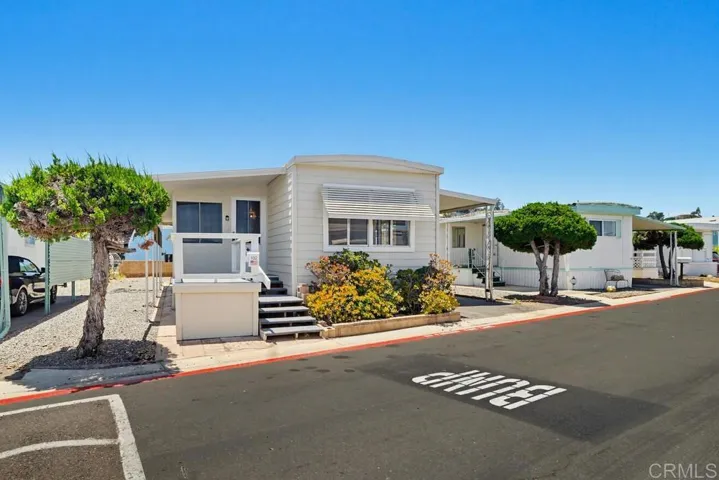 1285 E Washington Space 102, El Cajon, California 92019