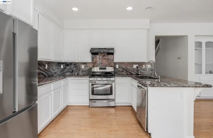 530 Spalding St, Hayward, California 94544