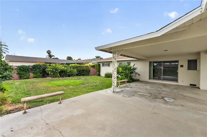 721 N Conlon, West Covina, California 91790