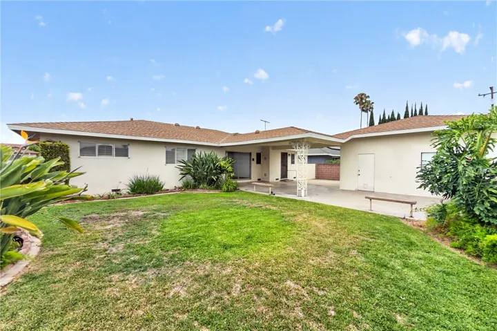 721 N Conlon, West Covina, California 91790