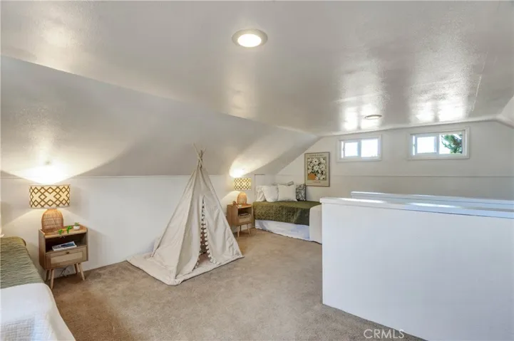 703 Manzanita, Sierra Madre, California 91024