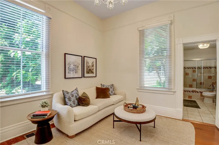703 Manzanita, Sierra Madre, California 91024