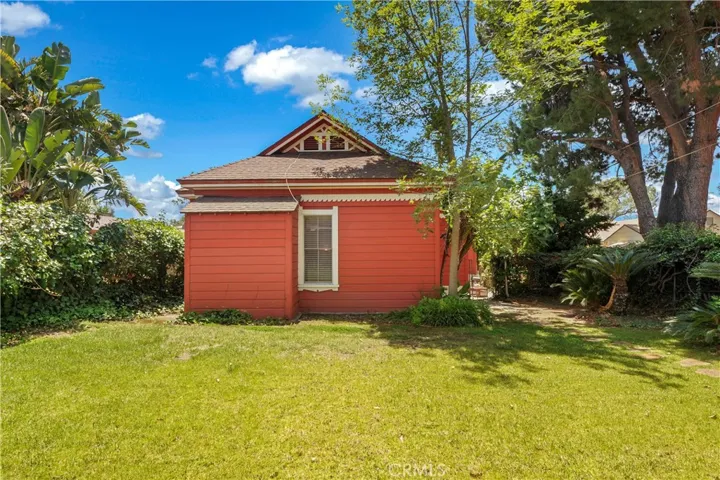 703 Manzanita, Sierra Madre, California 91024
