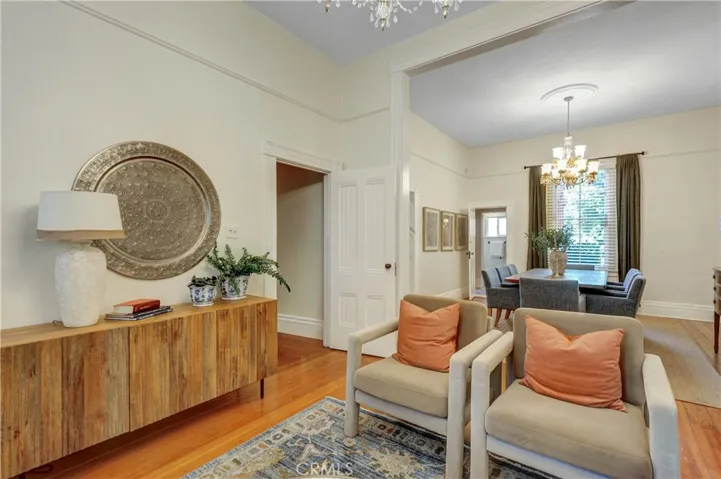 703 Manzanita, Sierra Madre, California 91024