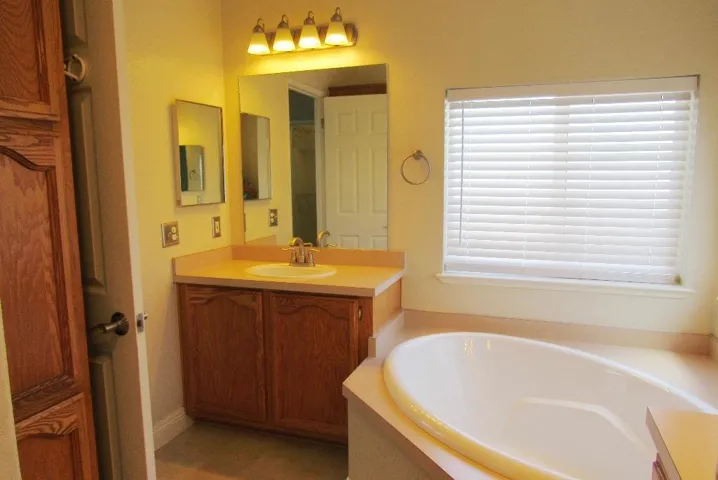 1225 Vienna 357, Sunnyvale, California 94089