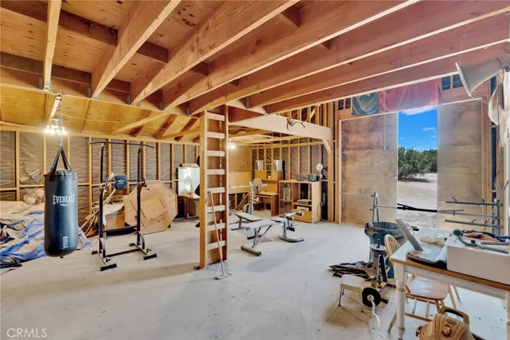 8172 Coyote, Hesperia, California 92344