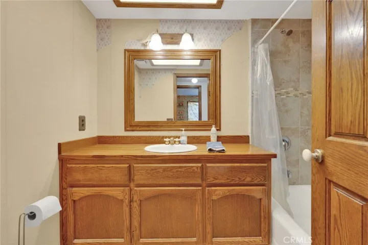 8172 Coyote, Hesperia, California 92344
