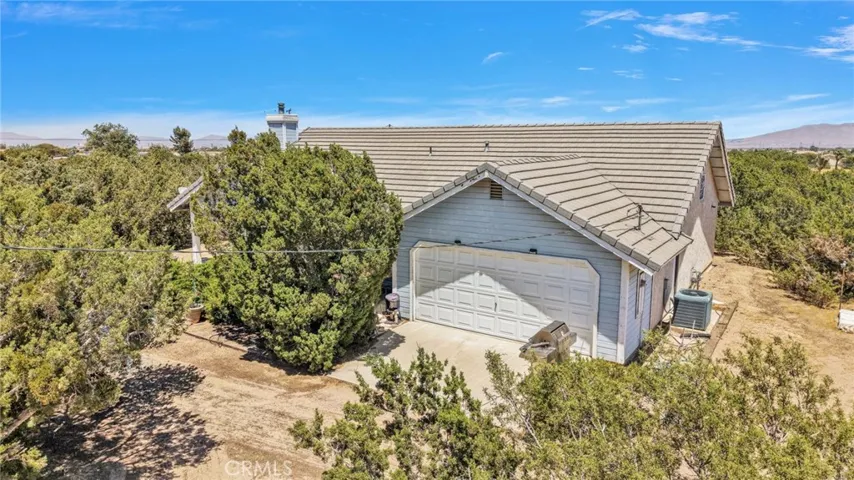 8172 Coyote, Hesperia, California 92344