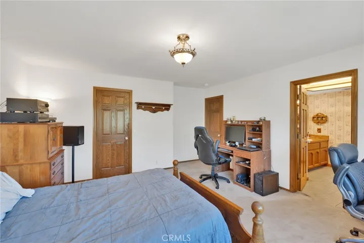 8172 Coyote, Hesperia, California 92344