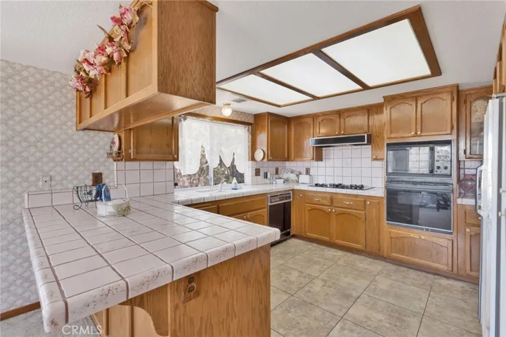 8172 Coyote, Hesperia, California 92344