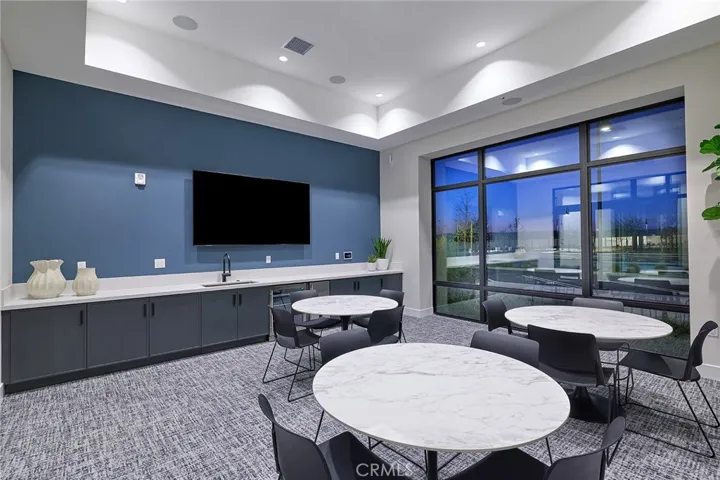 6066 Burren Way Drive, Eastvale, California 92880