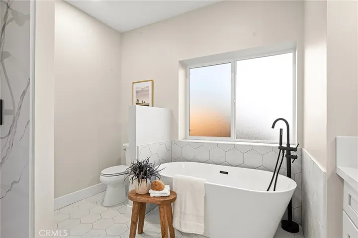 1351 Orput, Paradise, California 95969