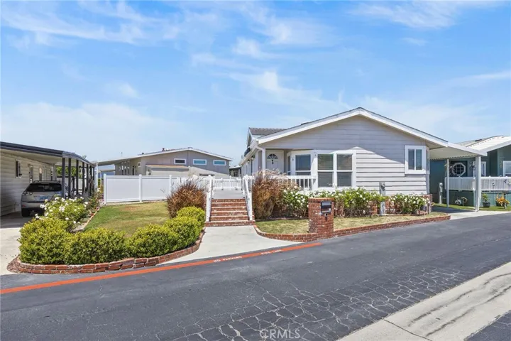 16222 Monterey Lane 35, Huntington Beach, California 92649