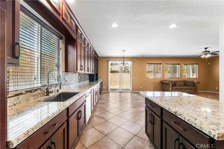 43203 Fanchon Avenue, Lancaster, California 93536