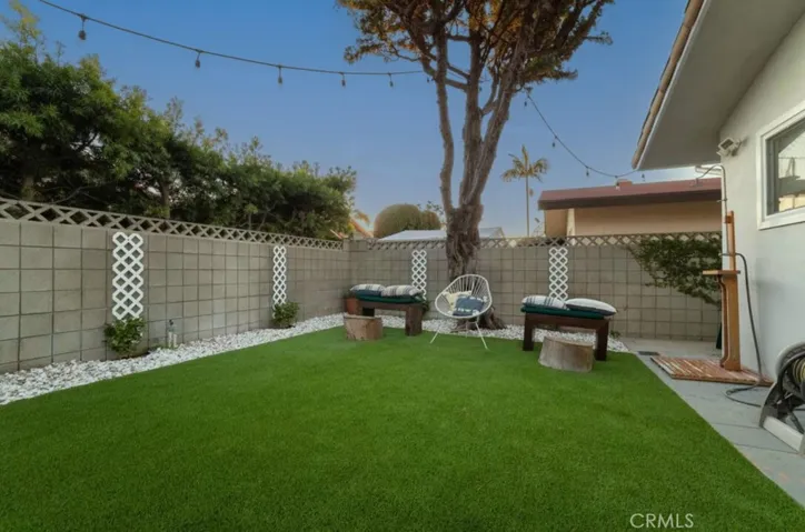 1530 Marine Avenue, Manhattan Beach, California 90266