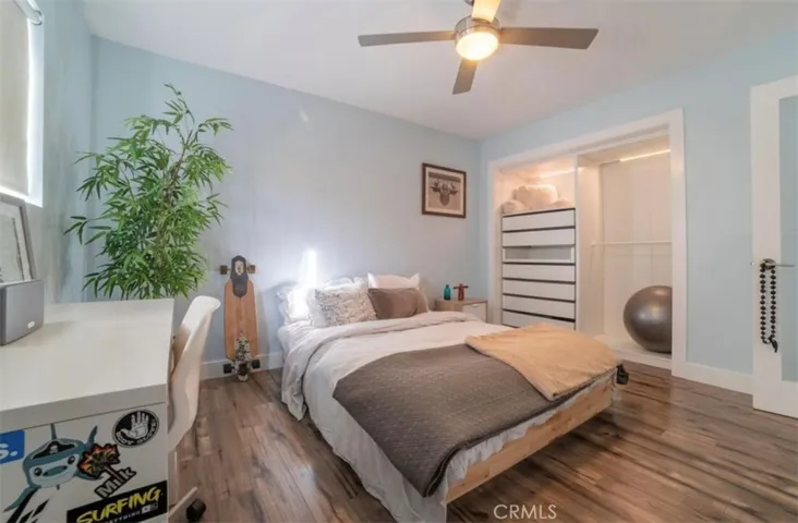 1530 Marine Avenue, Manhattan Beach, California 90266